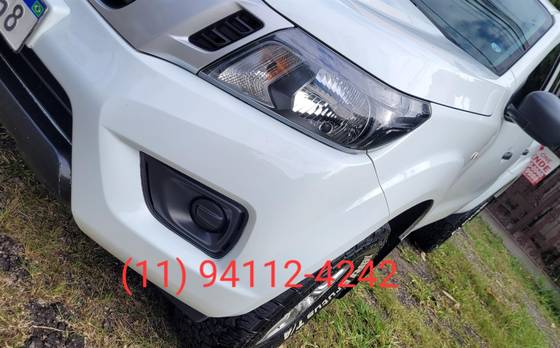 NISSAN FRONTIER 2.3 16V TURBO DIESEL S CD 4X4 MANUAL NISSAN FRONTIER 2.3 16V TURBO DIESEL S CD 4X4 MANUAL